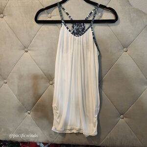 Daytrip White and Black Pleated Camisole XS ☆